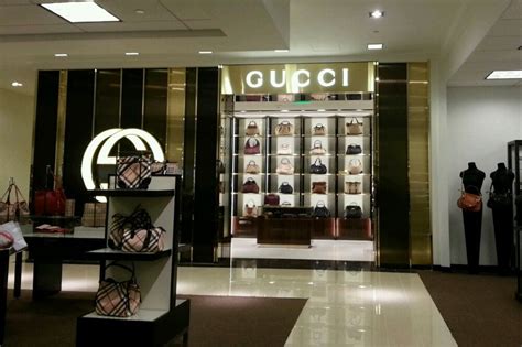 outlet gucci svizzera|Gucci outlet stores near me.